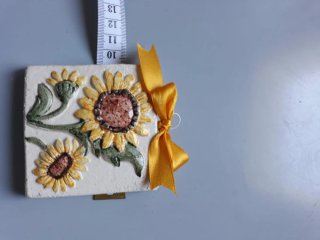 Piastrella decorativa girasoli con fiocco