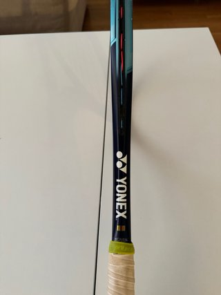 Raqueta Yonex Ezone Ace 260g L3