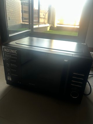 Microondas KOENIC negro