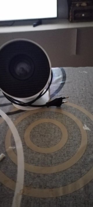 Mini proyector nuevo sin usar