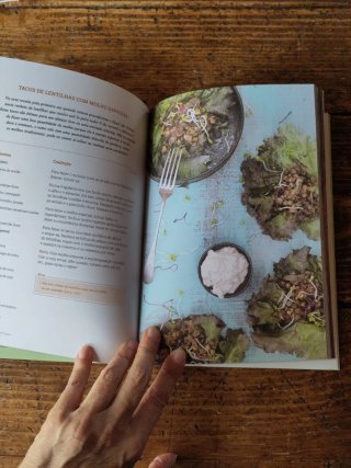 O Livro da Cozinha Vegana (Portuguese Edition)