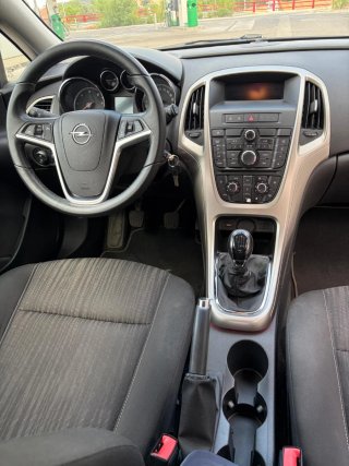Opel Astra 125 cv (1.7 CDTI)