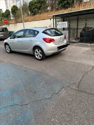 Opel Astra 125 cv (1.7 CDTI)