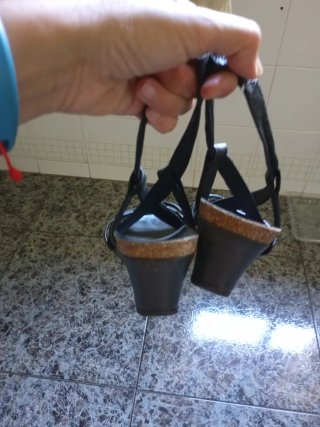 Sandalias negras piel Talla 38