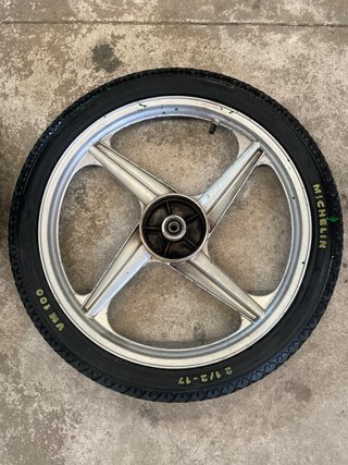 Juego llantas Vespino F9