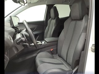 PEUGEOT 3008 2 1.5 BlueHDi 96kW S&S EAT8 / Allure