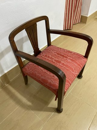 Sillón de dormitorio madera y tela