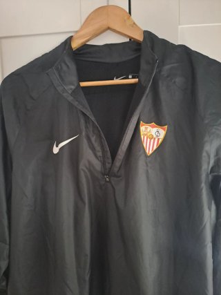 Chubasquero Nike Hombre Negro