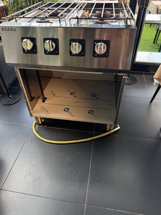 Cocina Sara 4 fuegos
