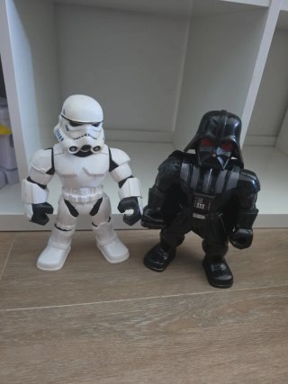 Figuras Star Wars: Stormtrooper y Darth Vader