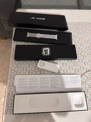 Apple Watch Gris/Blanco