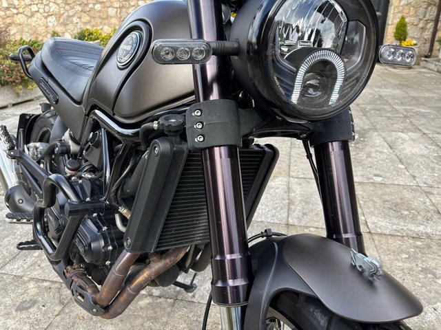 Benelli Leoncino 500 Trail