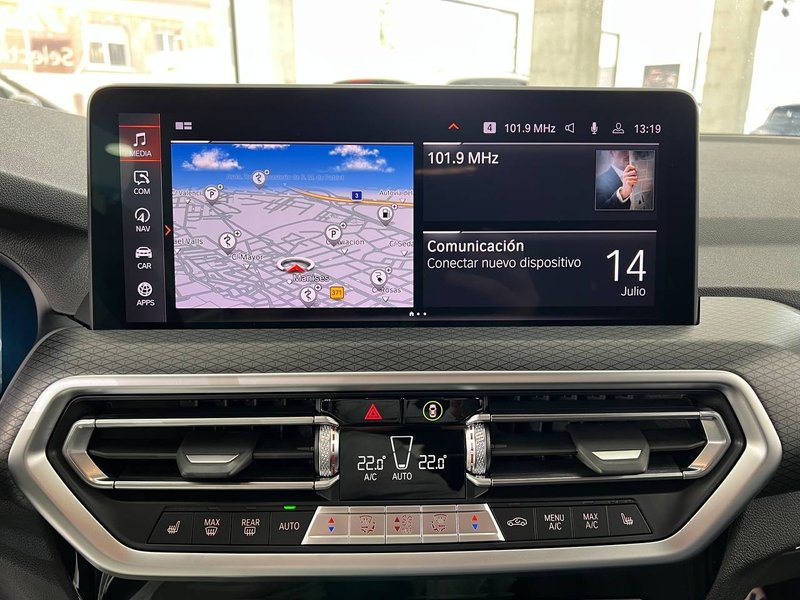BMW X3 2022, foto 32