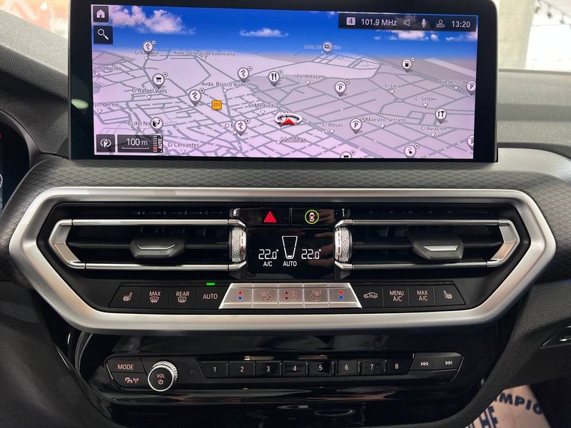 BMW X3 2022, foto 33