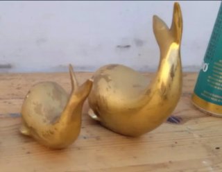 Pisapapeles bronce ballena dorada vintage antigua