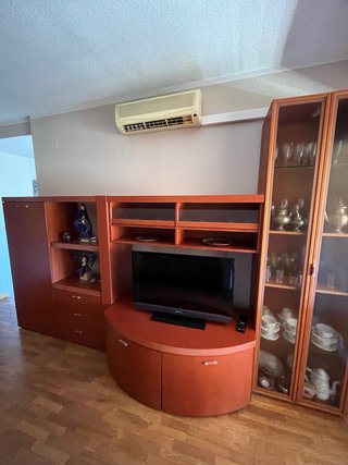 Mueble de salón de cerezo