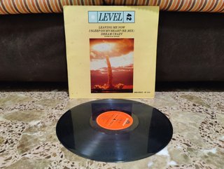 Level 42 – Leaving Me Now Maxi Single 12" Vinilo