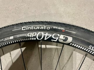 Ruedas Gravel DT Swiss G540 DB Pirelli