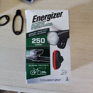 Set Luces Bici Recargables USB Energizer (40€)