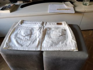 Falda vaquera blanca Pull & Bear