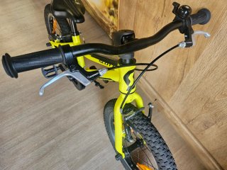 Bicicleta Scott Scale 16