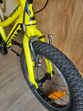 Bicicleta Scott Scale 16