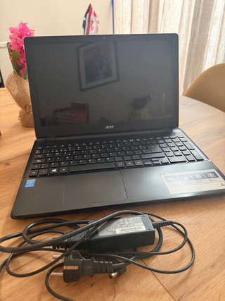 Portatile Acer Aspire E5-571-31TC Nero