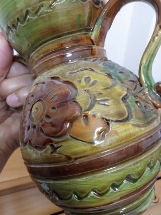 Vaso decorativo con manici