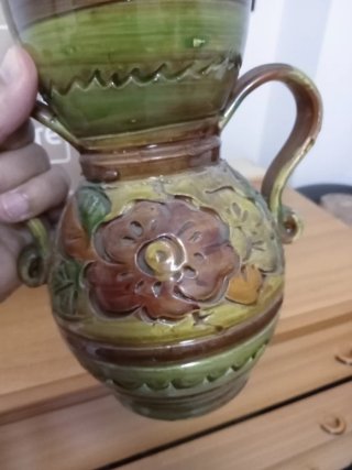 Vaso decorativo con manici