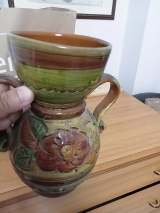 Vaso decorativo con manici
