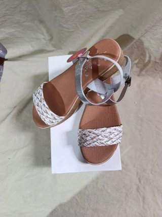 Sandalias Valerita's Talla 40 Plata/Blanco