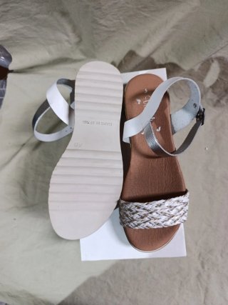 Sandalias Valerita's Talla 40 Plata/Blanco