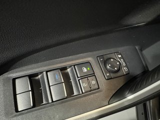 Toyota Rav4 2.5l 220H Advance
