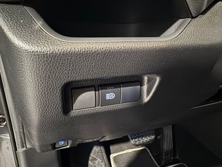 Toyota Rav4 2.5l 220H Advance