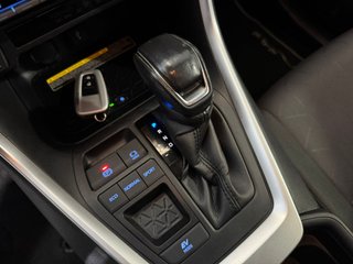 Toyota Rav4 2.5l 220H Advance