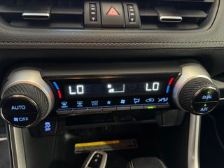 Toyota Rav4 2.5l 220H Advance