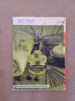 Libro perfumería y cosmética natural
