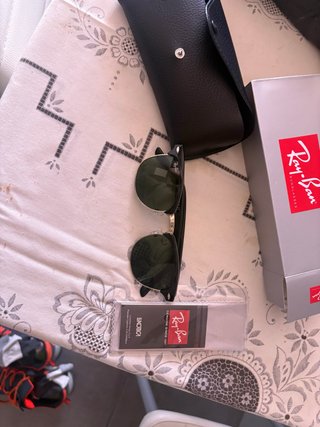 Gafas de sol Ray-Ban Clubmaster negras