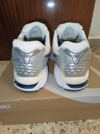 Asics Gel Kayano 14 Kith Plata/Blanco