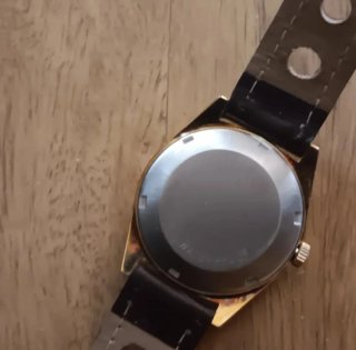Omega Geneve Automático Chapado Oro