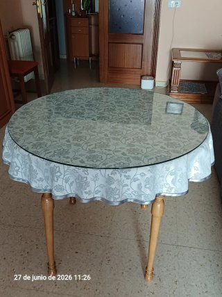 Mesa de salón redonda cristal y madera