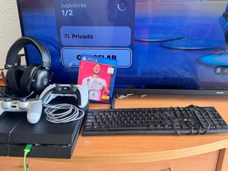 PS4 (PlayStation 4) Negra
