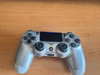 PS4 (PlayStation 4) Negra