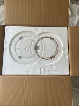 Microondas Aiwa 23L con Grill