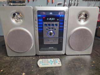 Mini cadena Sanyo CD/MP3/Radio