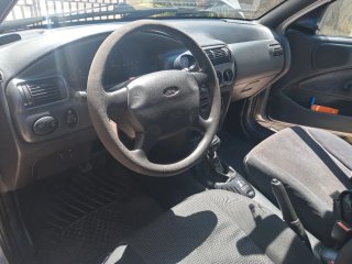 Ford Escort 1999