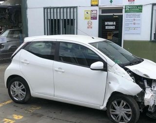 812202110 faro antiniebla izq toyota aygo 391051