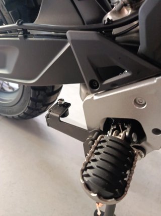 CF Moto MTX 800/1000 Caballete Central