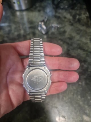 Reloj Casio Digital Plata