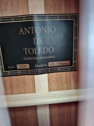 Guitarra Antonio De Toledo Roja